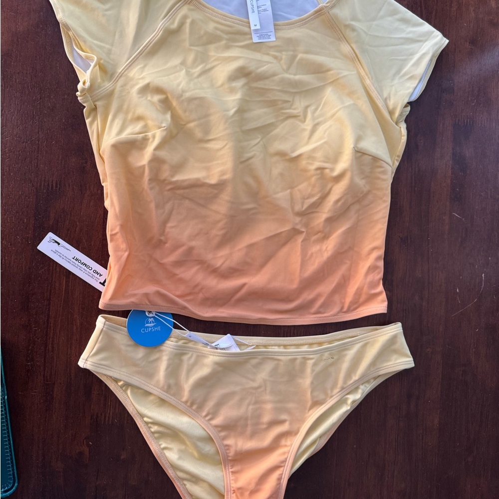 Cupshe Yellow and orange Swim Set
